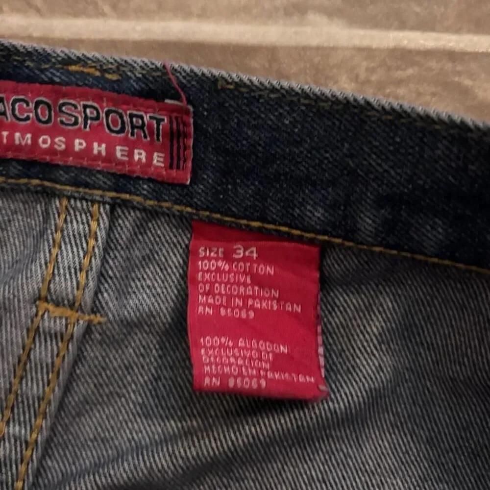 Y2K Paco jeans baggy Southpole style  Denim jorts, Size 34x14, clean pair!